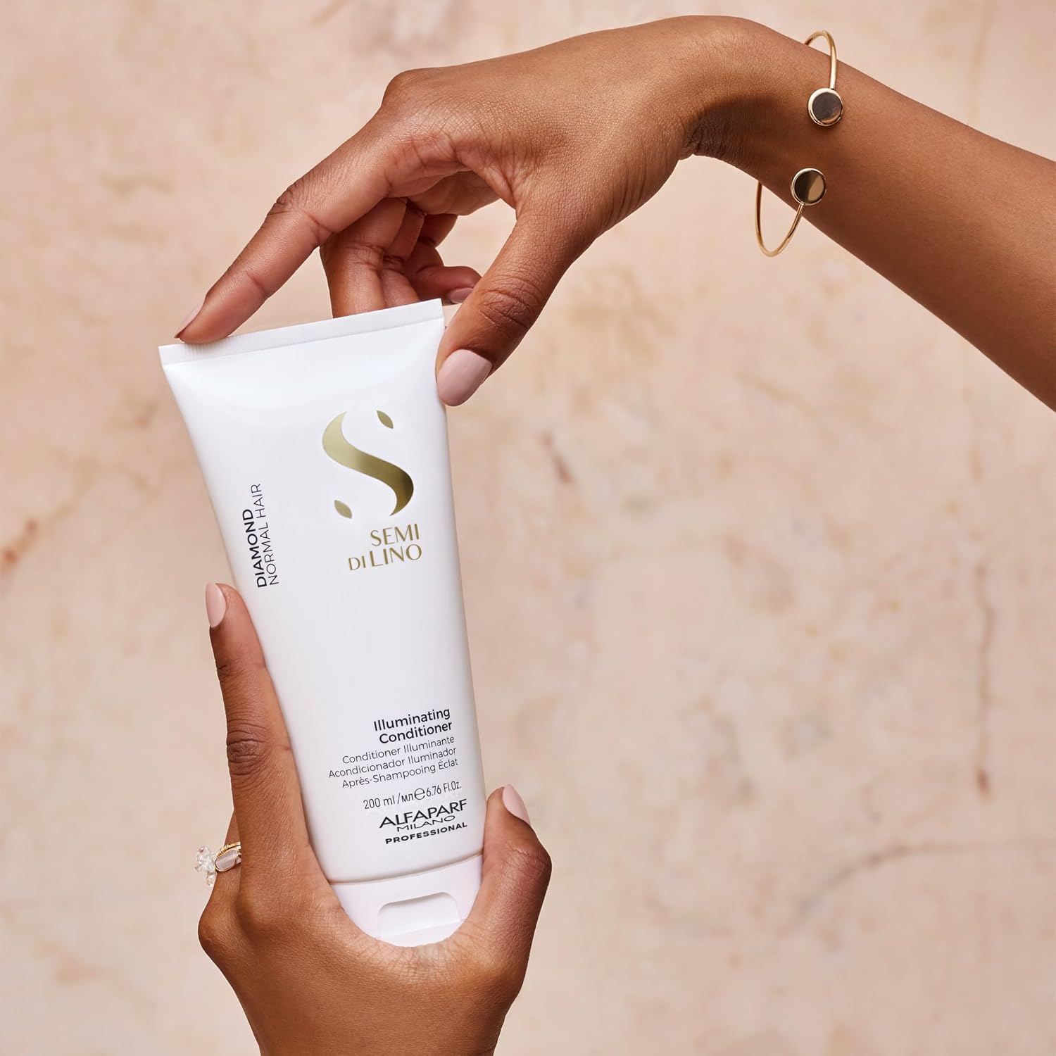 ILLUMINATING CONDITIONER SEMI DI LINO